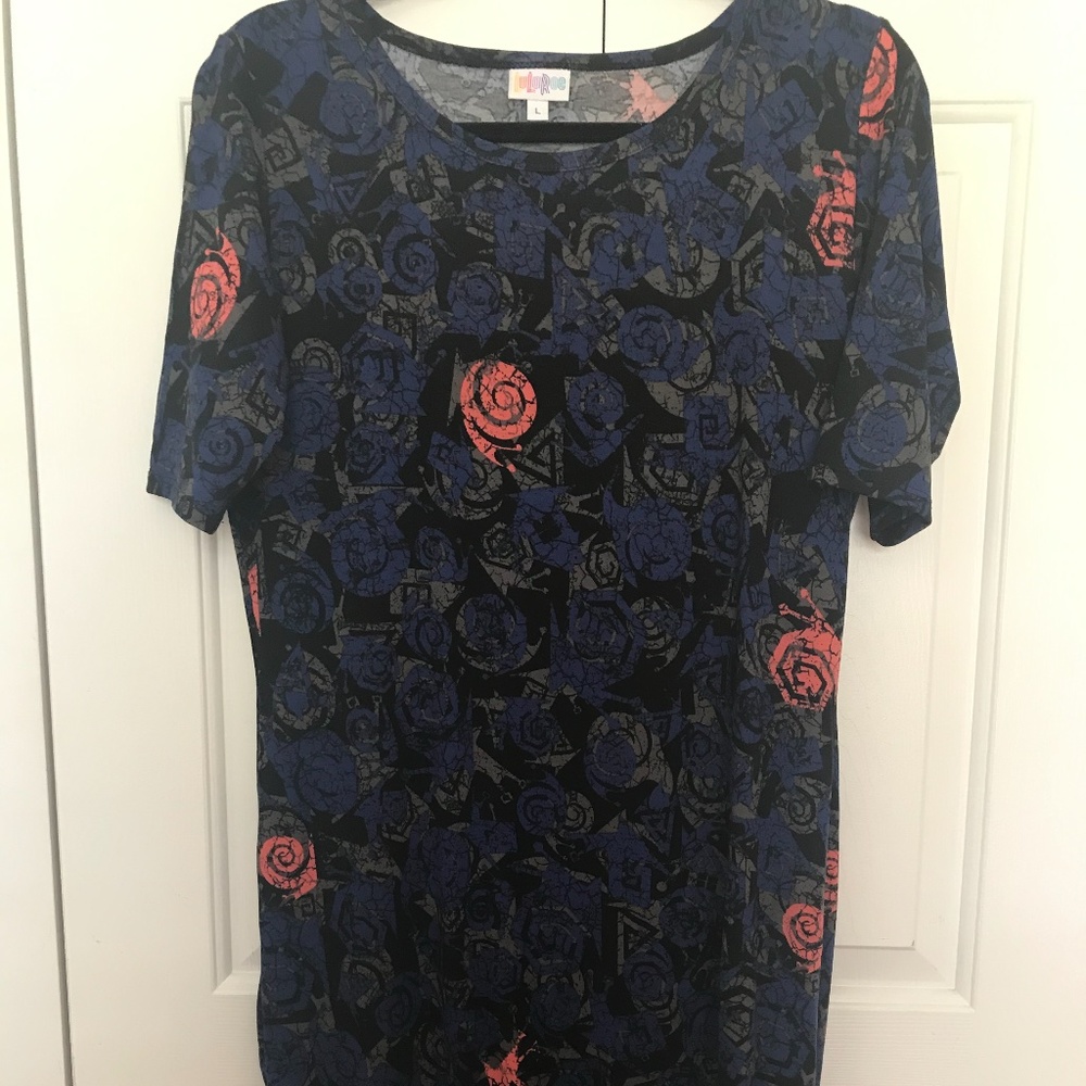 LuLaRoe large snail Julia
